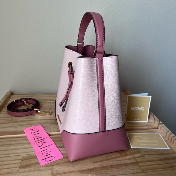 🌼Michael Kors Set - Picture 16 of 16